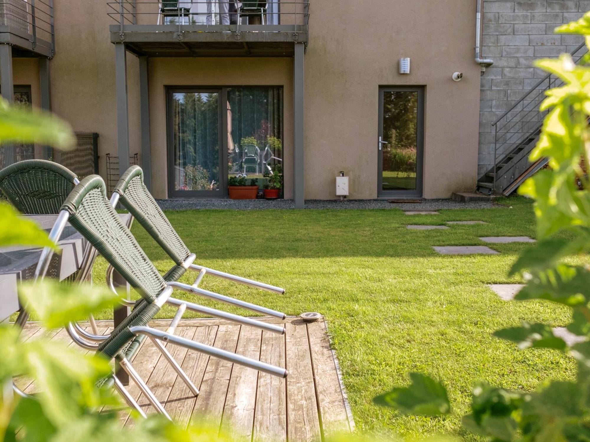 Sur Jardin Verdoyant * Bertrix