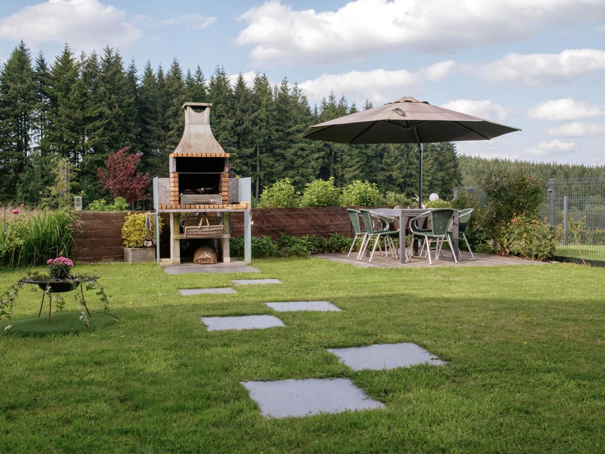 Appartement Sur Jardin Verdoyant Bertrix